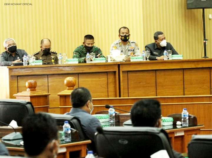 ad60d669 f9ba 4cb1 b017 d552b104cb9c